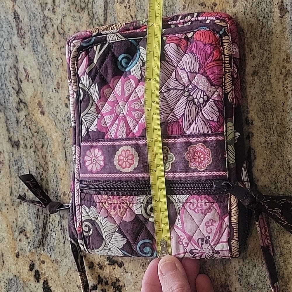 Vera Bradley small crossbody 🛍️ bag - Picture 11 of 16